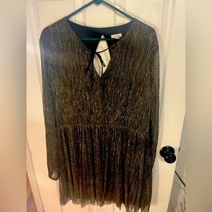 Black & Gold Cocktail Dress with gold shimmer and sheer sleeves size XXL!
